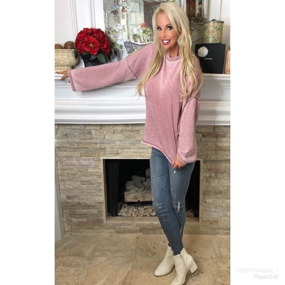 🛍LAST 1! Mineral Wash Back Detail Blush Top! - Picture 3 of 7